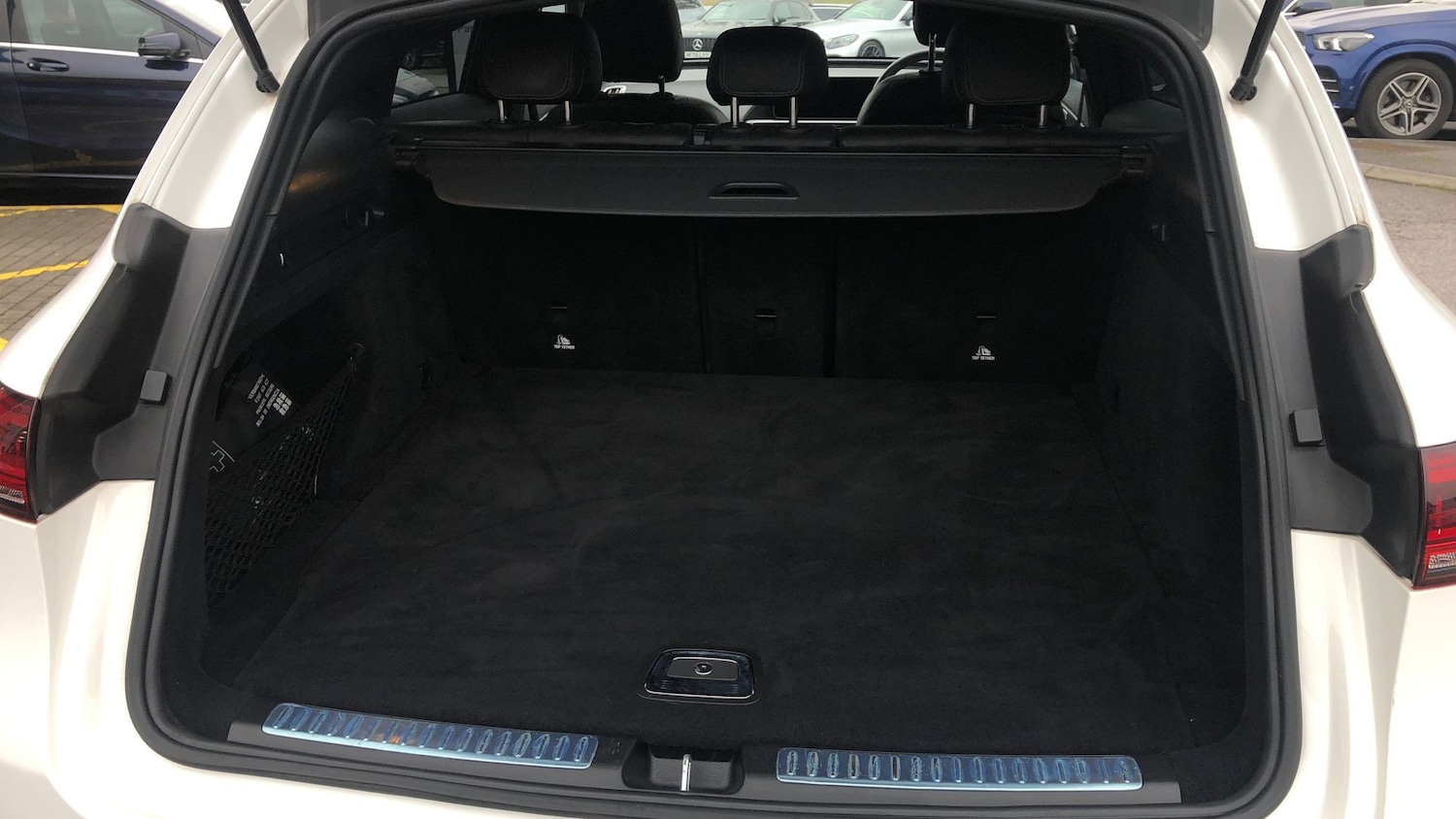 Used Mercedes-Benz EQC 2020 for sale - 76949468: Photo 14