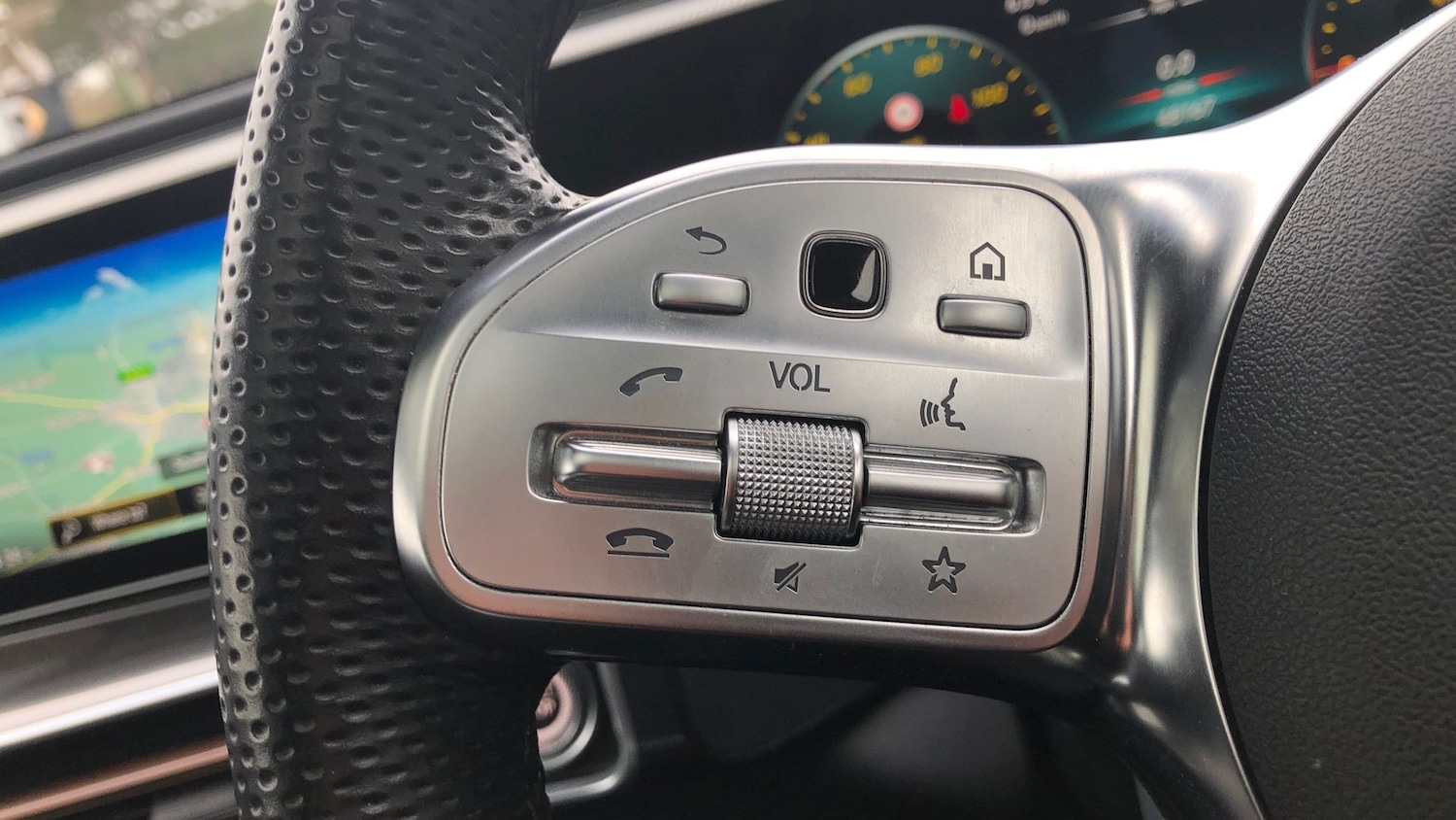 Used Mercedes-Benz EQC 2020 for sale - 76949468: Photo 19