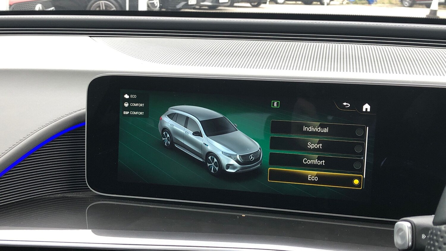 Used Mercedes-Benz EQC 2020 for sale - 76949468: Photo 35