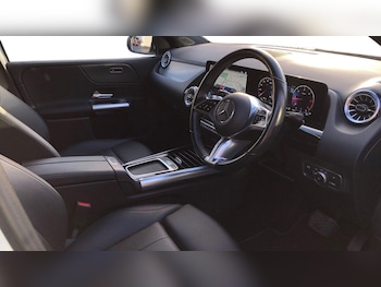 Used Mercedes-Benz B Class 2023 for sale - 77304785: Photo