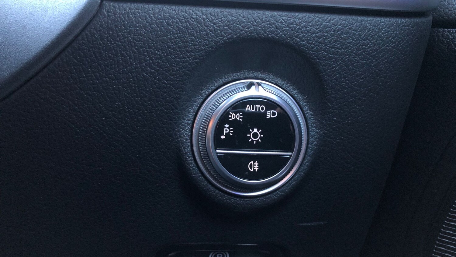 Used Mercedes-Benz C Class 2022 for sale - 76741581: Photo 28