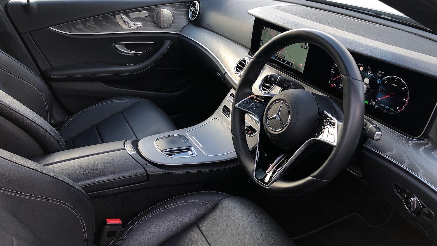 Used Mercedes-Benz E Class 2022 for sale - 76413502: Photo 3