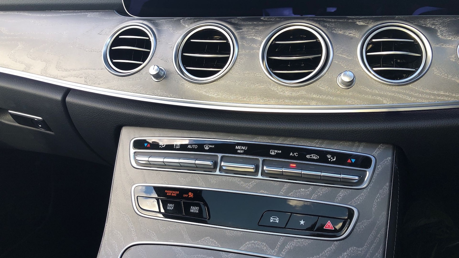 Used Mercedes-Benz E Class 2022 for sale - 76413502: Photo 31