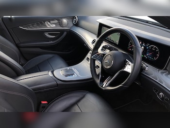 Used Mercedes-Benz E Class 2022 for sale - 76413502: Photo