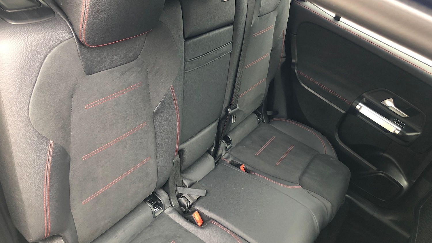 Used Mercedes-Benz GLB 2020 for sale - 76413486: Photo 12