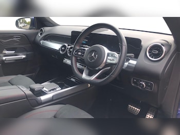 Used Mercedes-Benz GLB 2020 for sale - 76413486: Photo