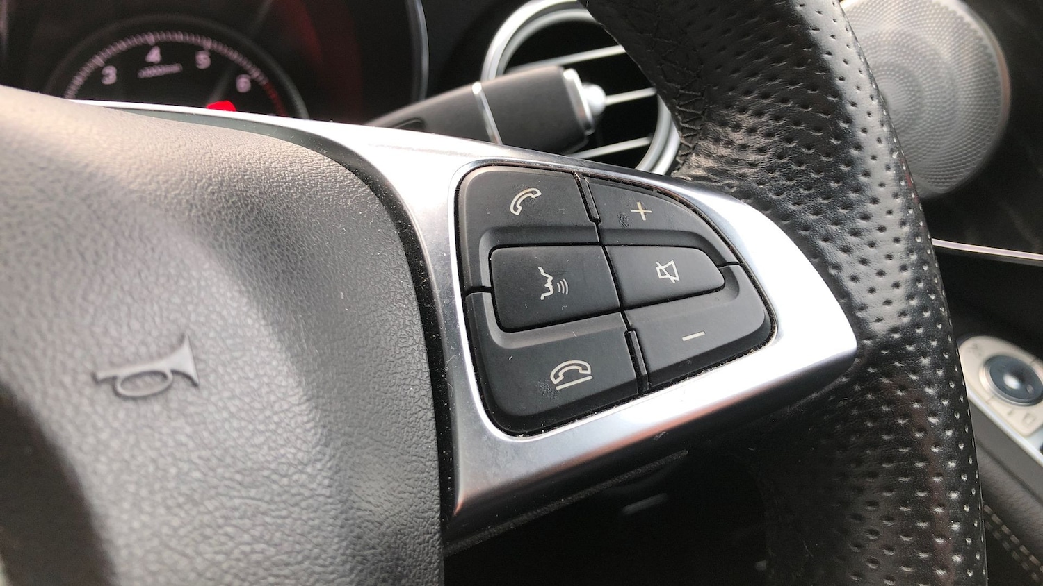 Used Mercedes-Benz GLC 2018 for sale - 77073415: Photo 24