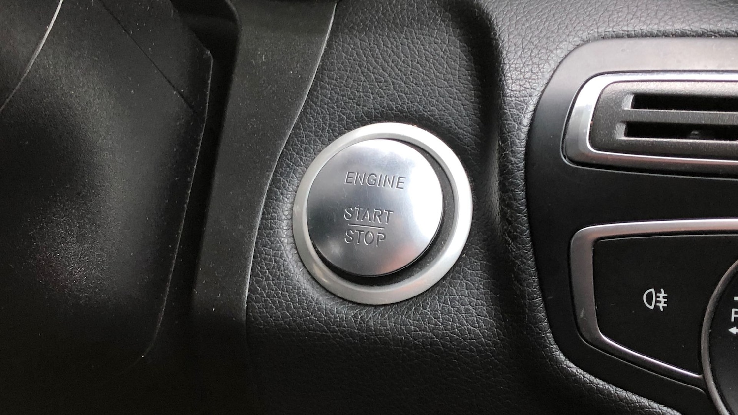 Used Mercedes-Benz GLC 2018 for sale - 77073415: Photo 28