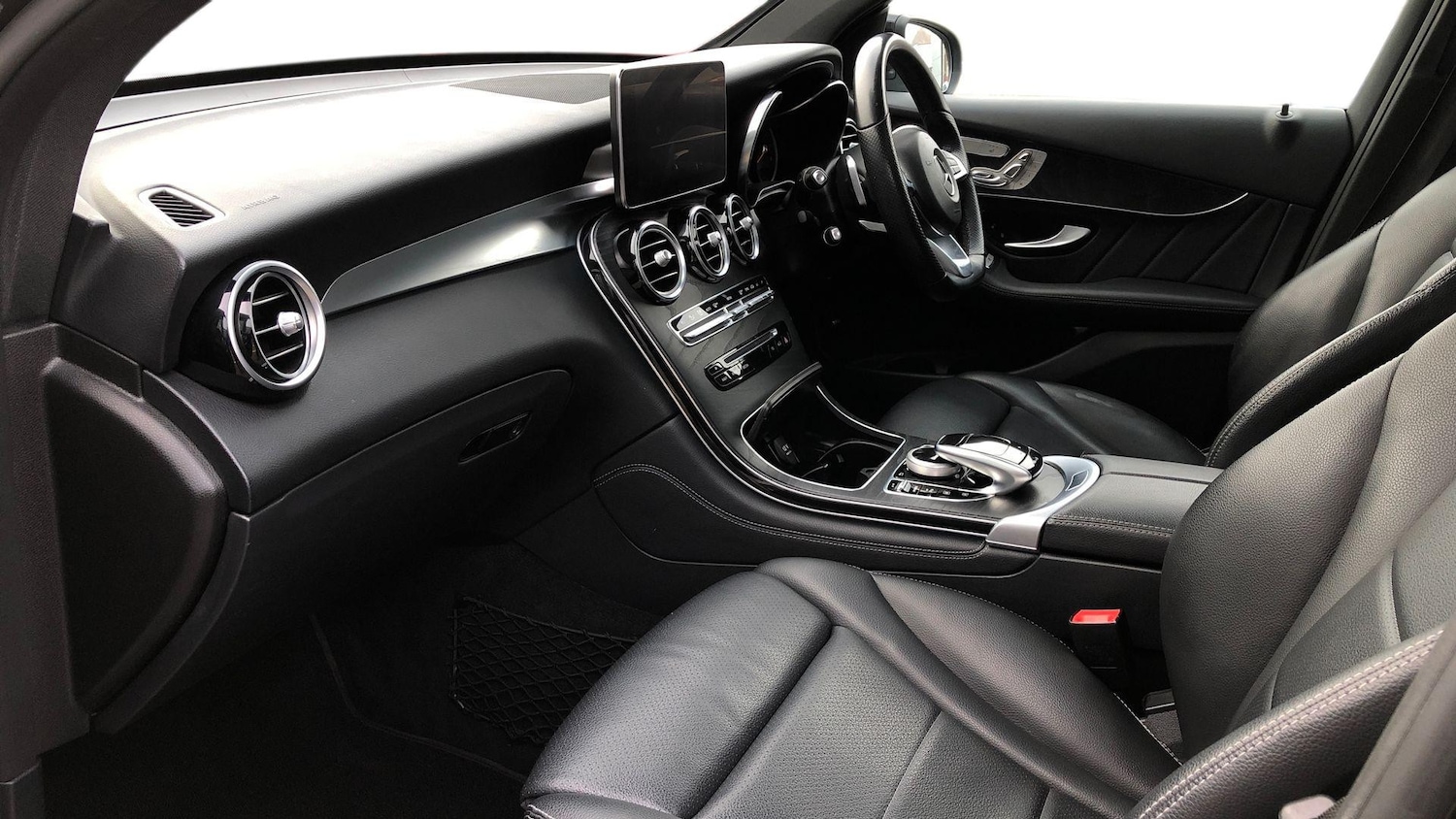 Used Mercedes-Benz GLC 2018 for sale - 77073415: Photo 8