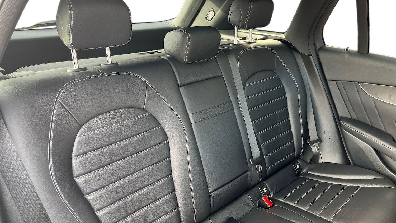 Used Mercedes-Benz GLC 2020 for sale - 76782832: Photo 12