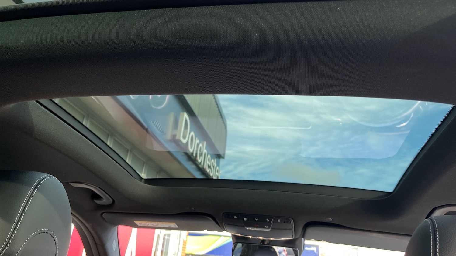 Used Mercedes-Benz GLC 2020 for sale - 76782832: Photo 25