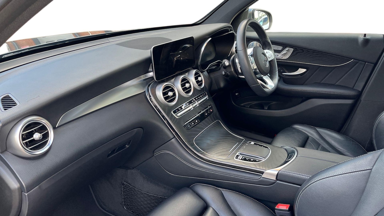 Used Mercedes-Benz GLC 2020 for sale - 76782832: Photo 8