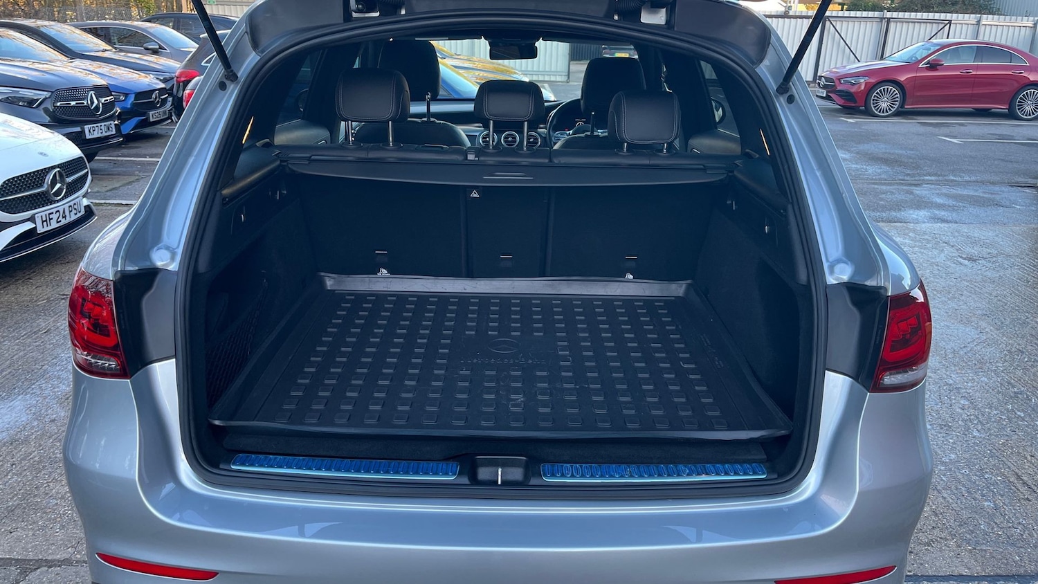 Used Mercedes-Benz GLC 2023 for sale - 77254222: Photo 14