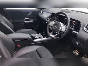 Used Mercedes-Benz GLA 2022 for sale - 77679833: Photo