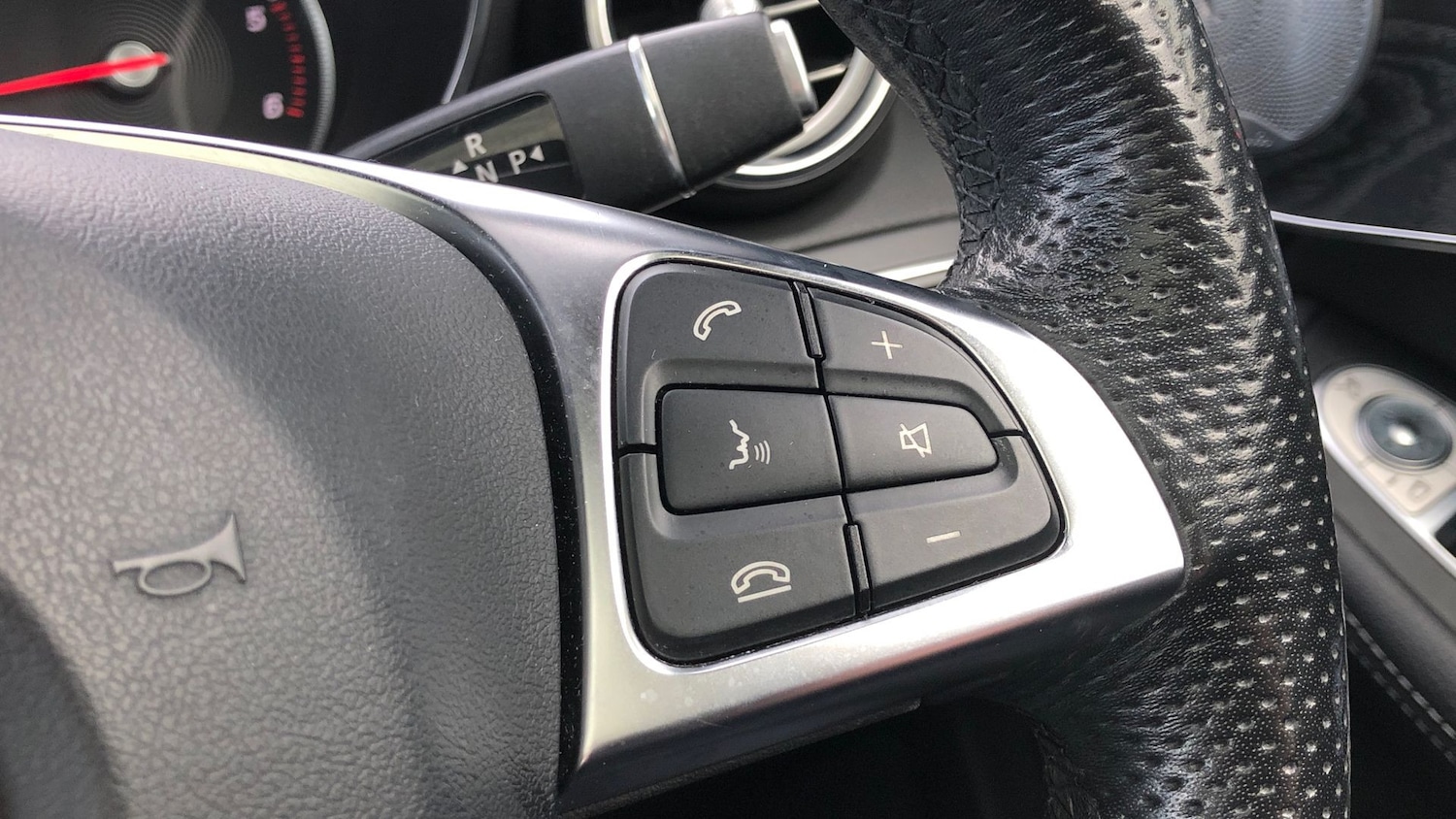 Used Mercedes-Benz GLC 2017 for sale - 76951499: Photo 24