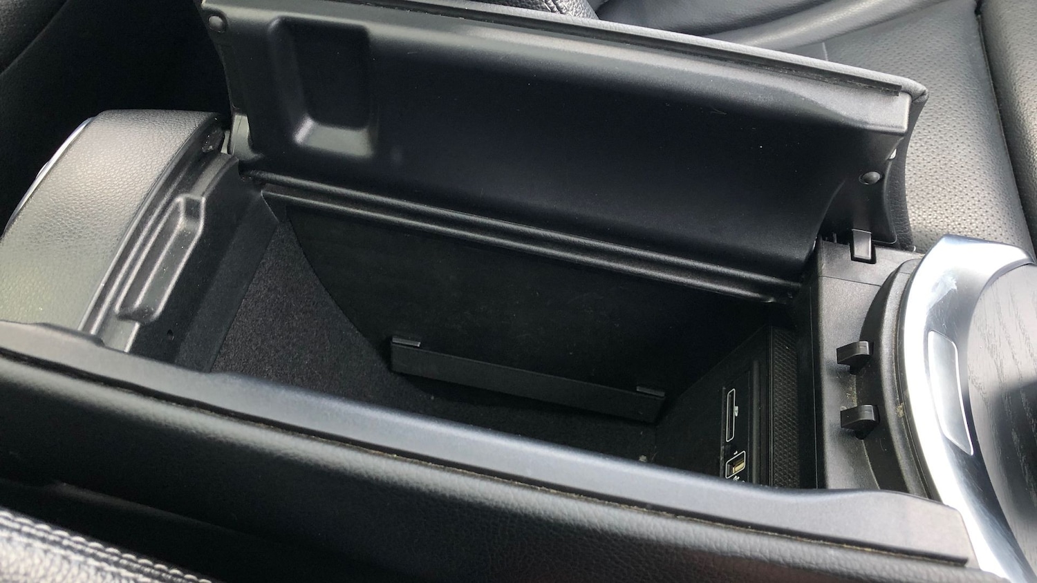 Used Mercedes-Benz GLC 2017 for sale - 76951499: Photo 35