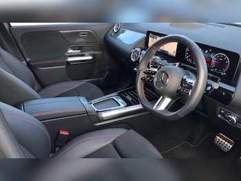 Used Mercedes-Benz GLA 2025 for sale - 77173506: Photo