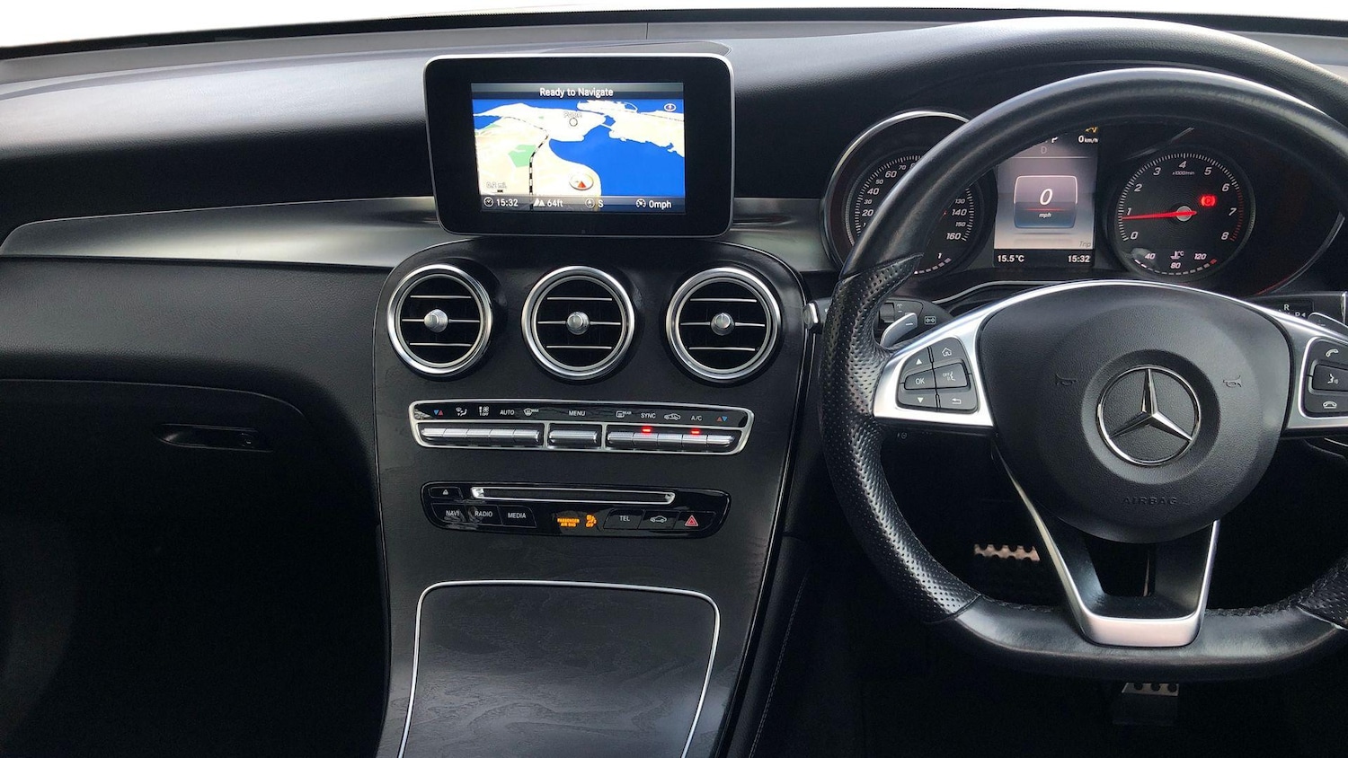 Used Mercedes-Benz GLC 2018 for sale - 76641728: Photo 10