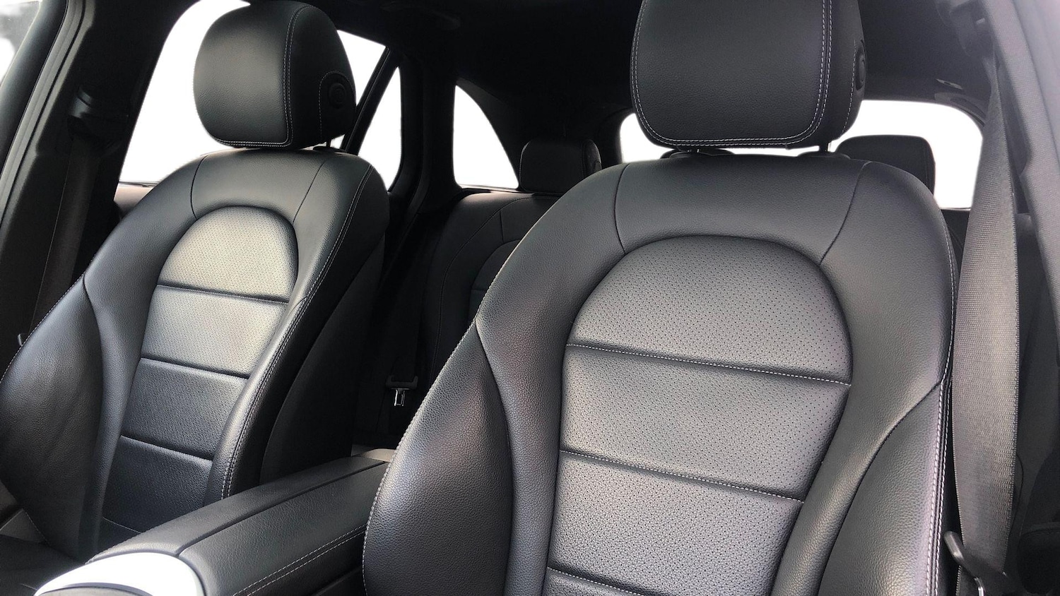 Used Mercedes-Benz GLC 2018 for sale - 76641728: Photo 11