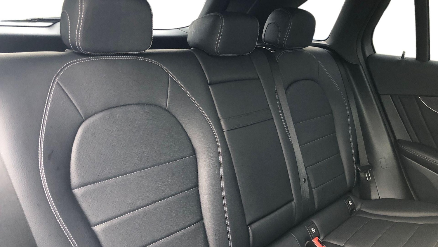 Used Mercedes-Benz GLC 2018 for sale - 76641728: Photo 12