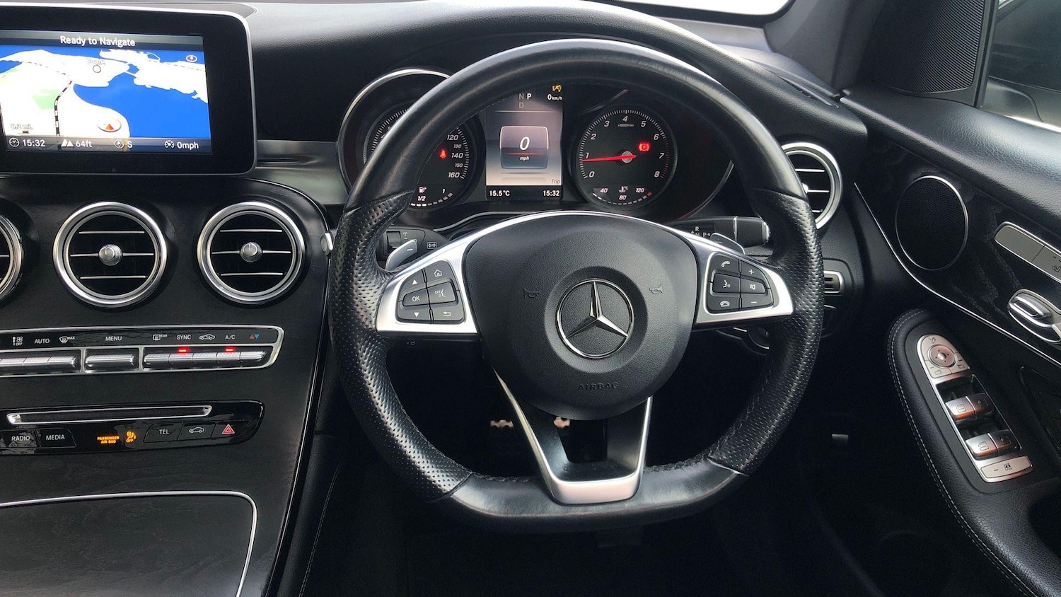 Used Mercedes-Benz GLC 2018 for sale - 76641728: Photo 9
