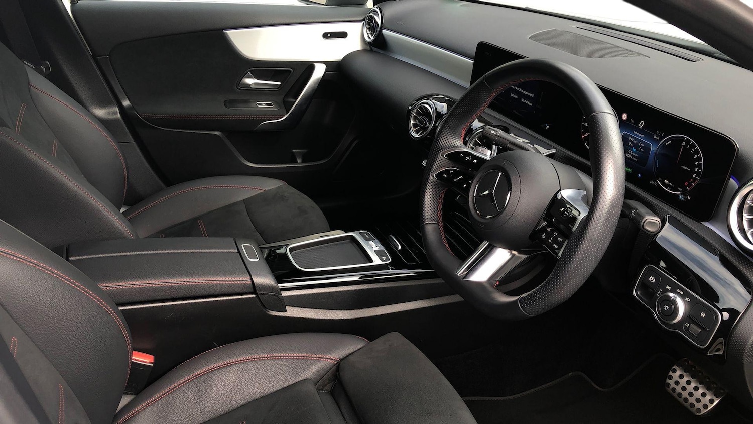 Used Mercedes-Benz A-Class 2024 for sale - 76413579: Photo 3