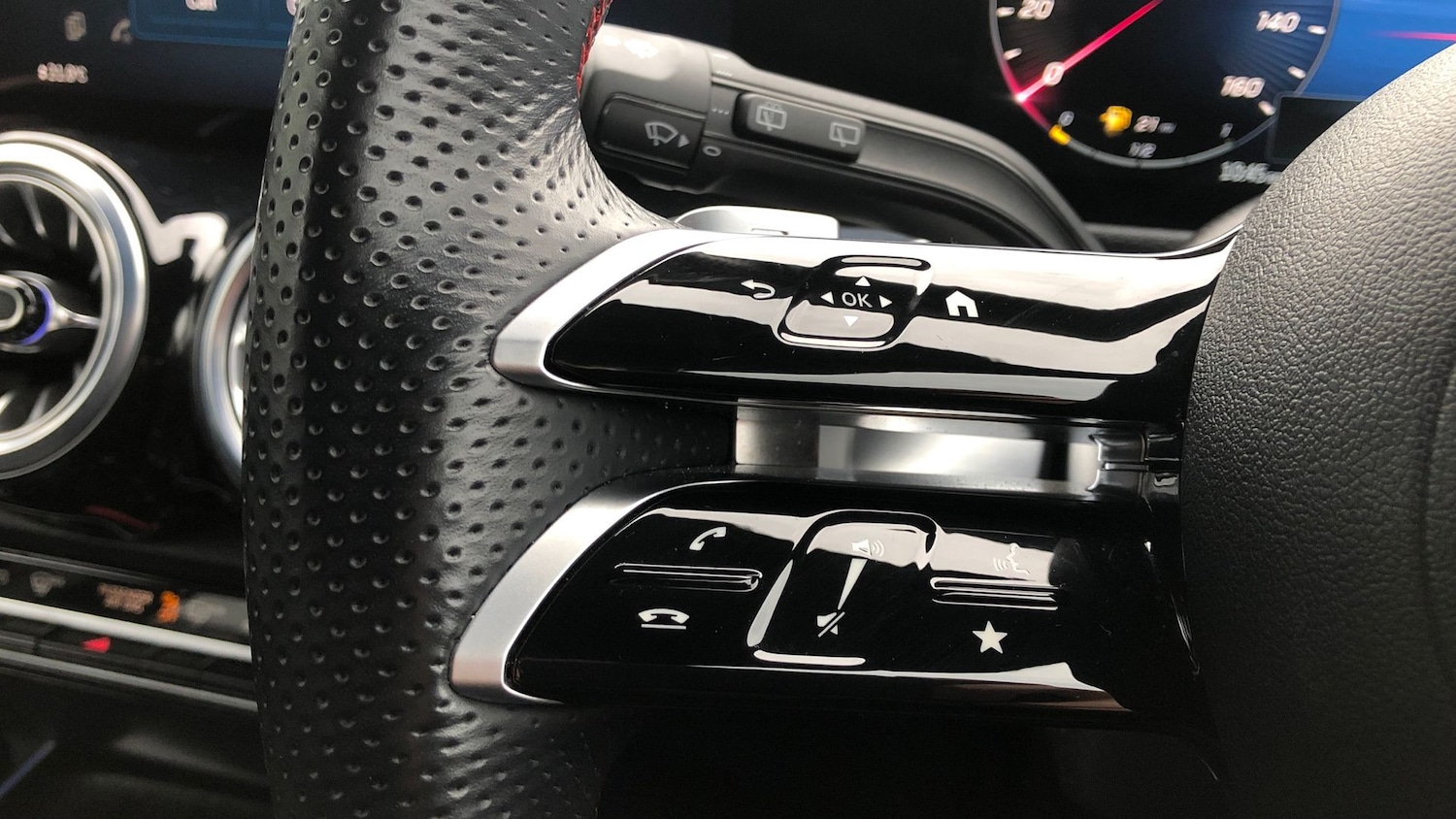 Used Mercedes-Benz GLB 2024 for sale - 76413467: Photo 19