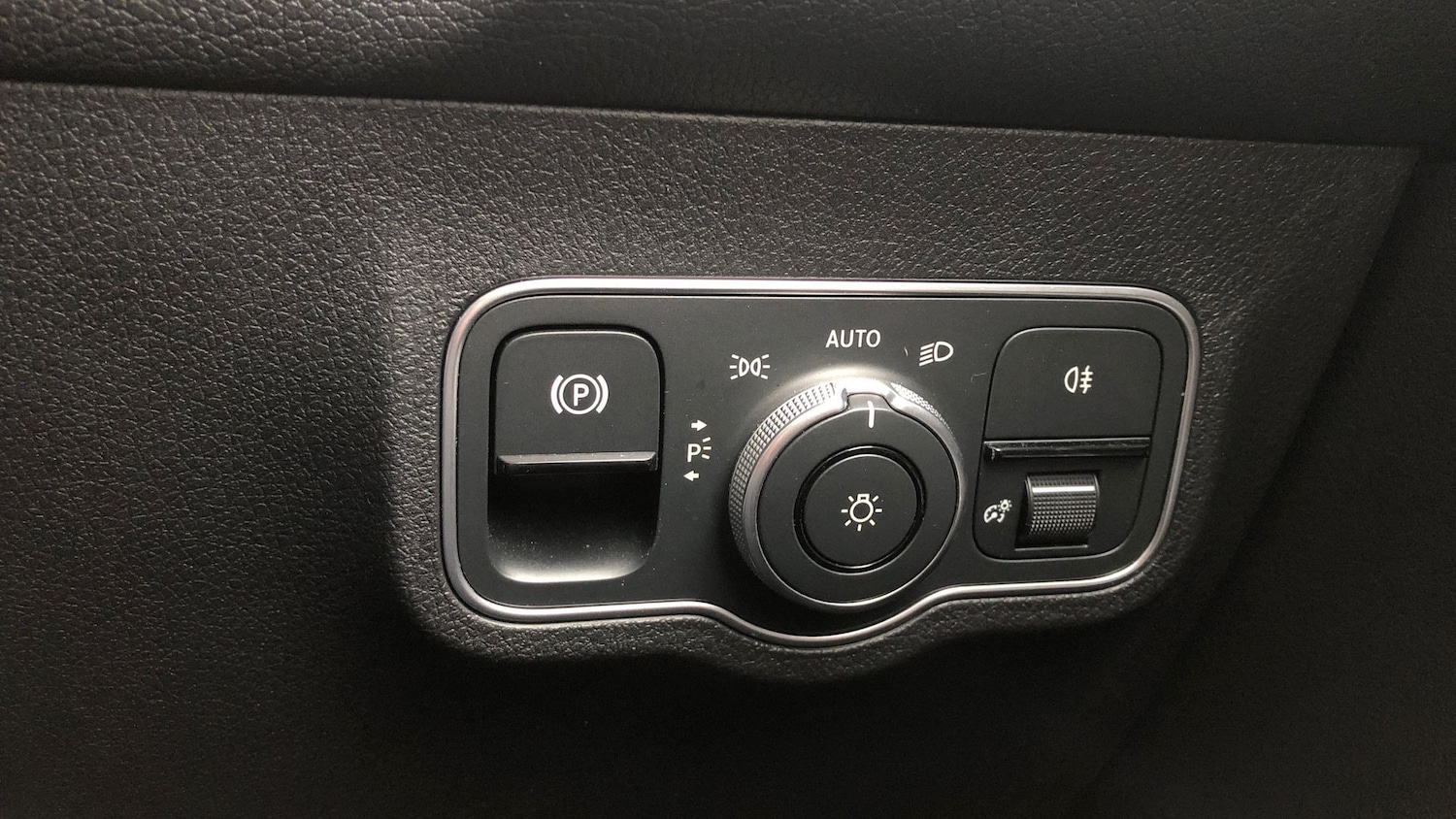 Used Mercedes-Benz GLB 2024 for sale - 76413467: Photo 26