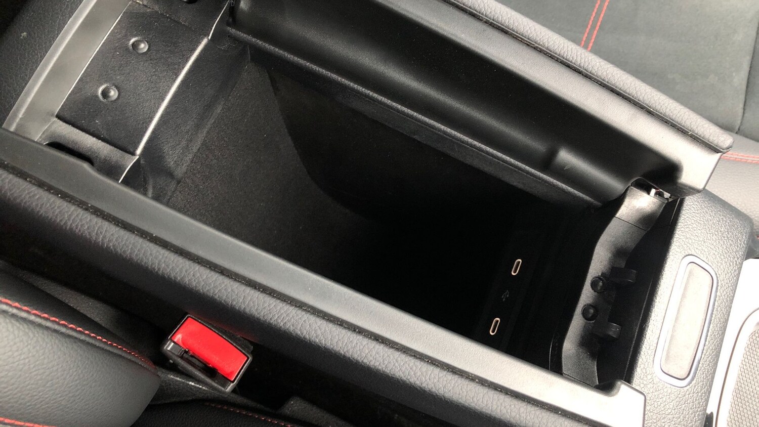 Used Mercedes-Benz GLB 2024 for sale - 76413467: Photo 33