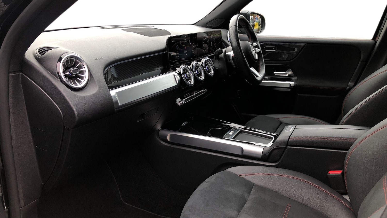 Used Mercedes-Benz GLB 2024 for sale - 76413467: Photo 8