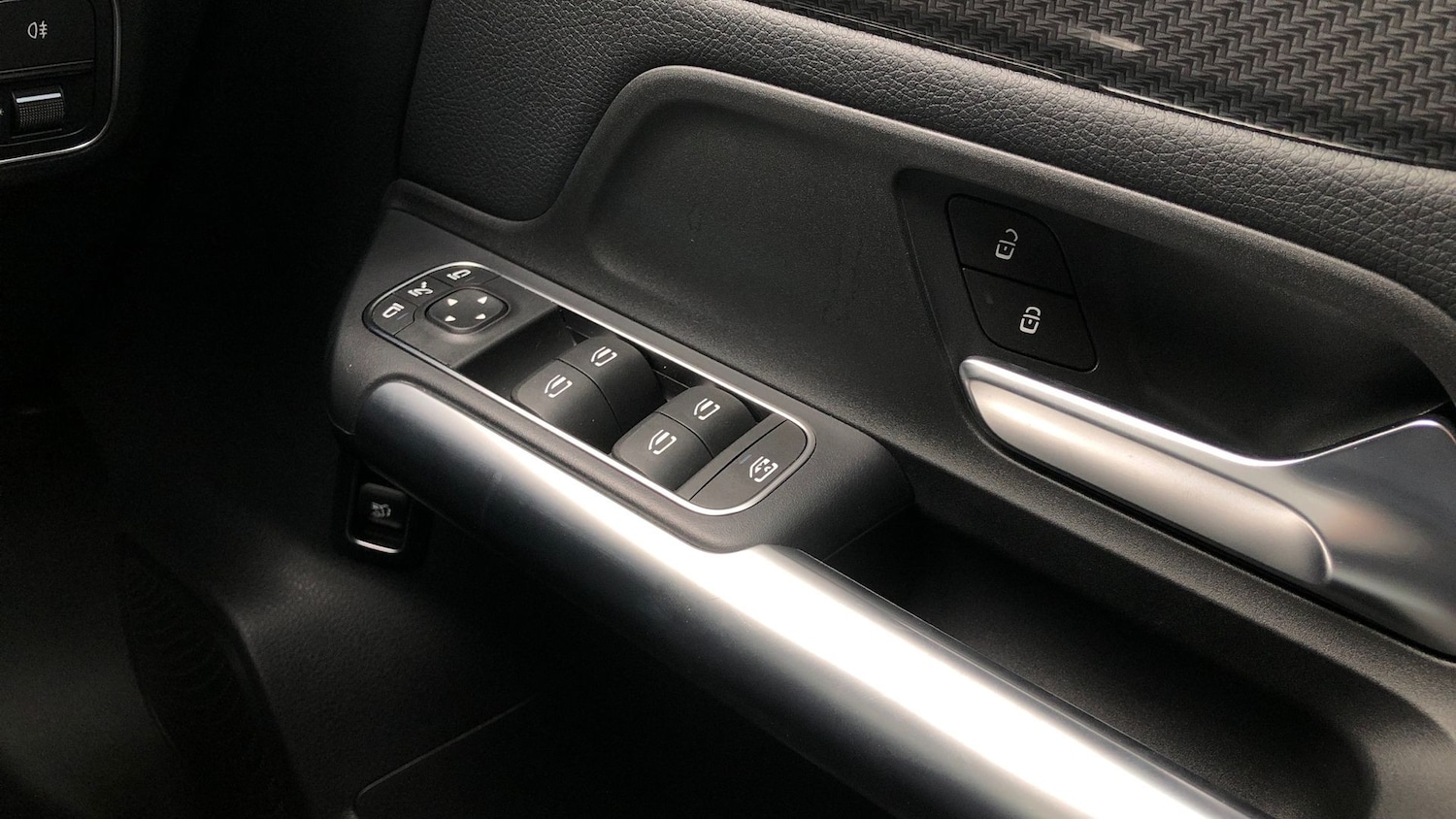 Used Mercedes-Benz GLA 2023 for sale - 76413440: Photo 25