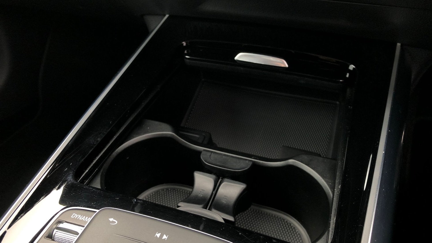 Used Mercedes-Benz GLA 2023 for sale - 76413440: Photo 32