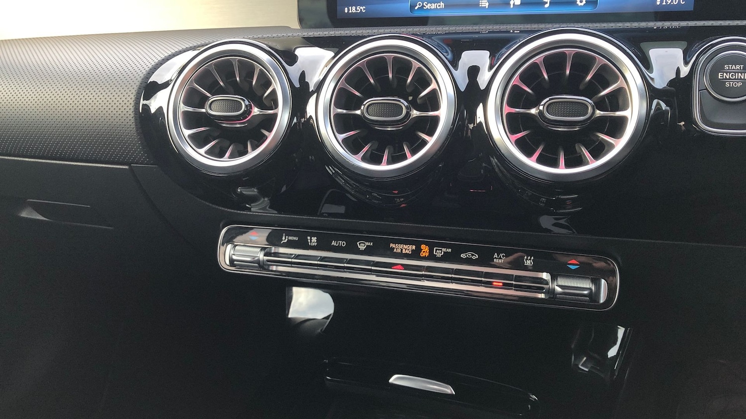 Used Mercedes-Benz A-Class 2023 for sale - 76536970: Photo 31