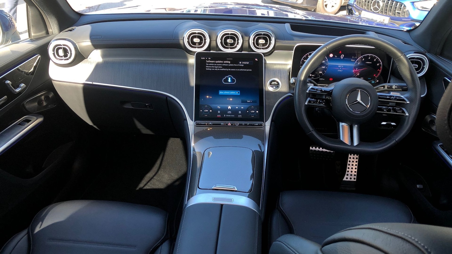 Used Mercedes-Benz GLC 2024 for sale - 76413515: Photo 18