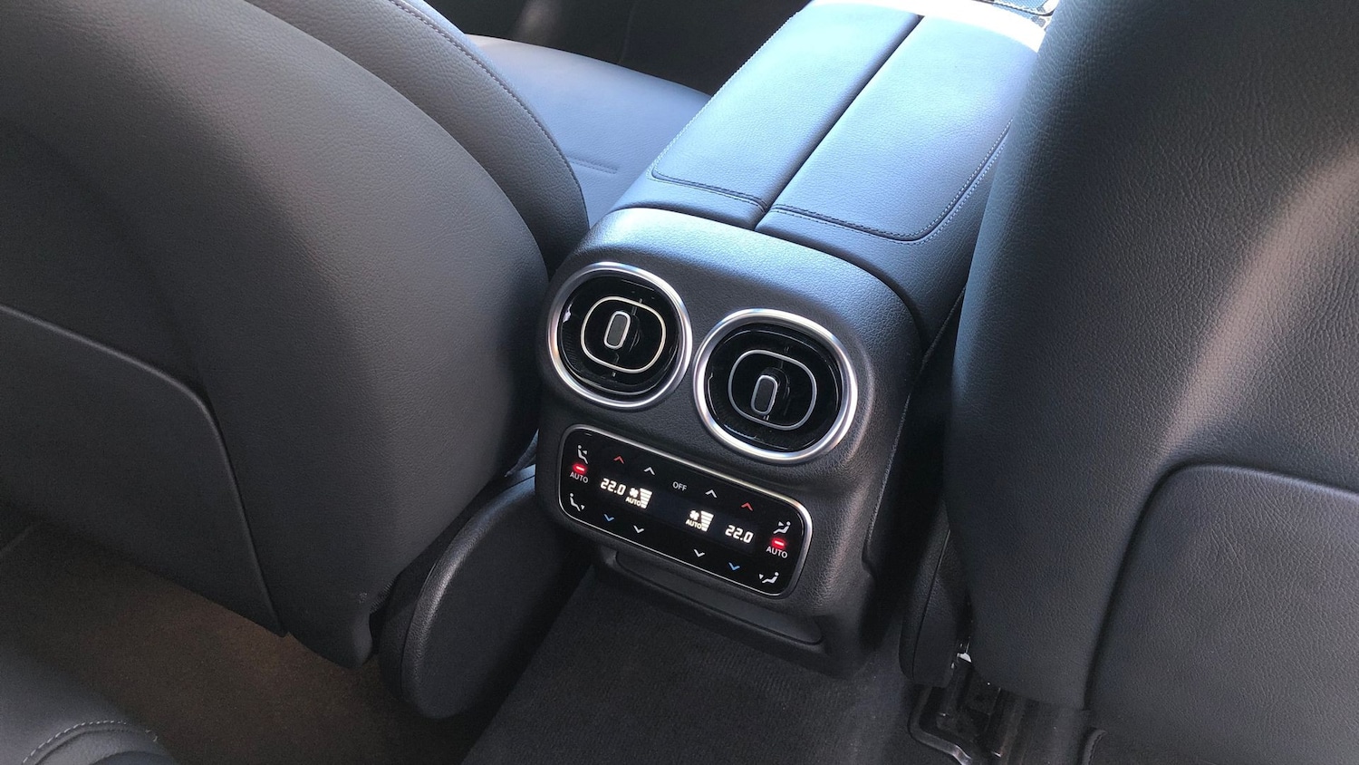 Used Mercedes-Benz GLC 2024 for sale - 76413515: Photo 22