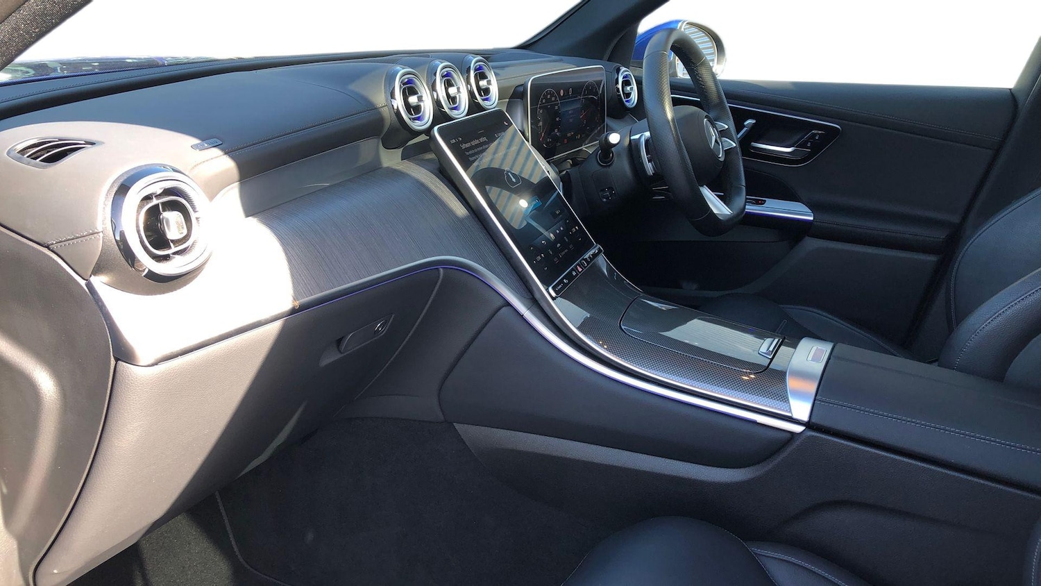 Used Mercedes-Benz GLC 2024 for sale - 76413515: Photo 8