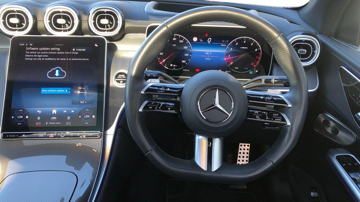 Used Mercedes-Benz GLC 2024 for sale - 76413515: Photo 9