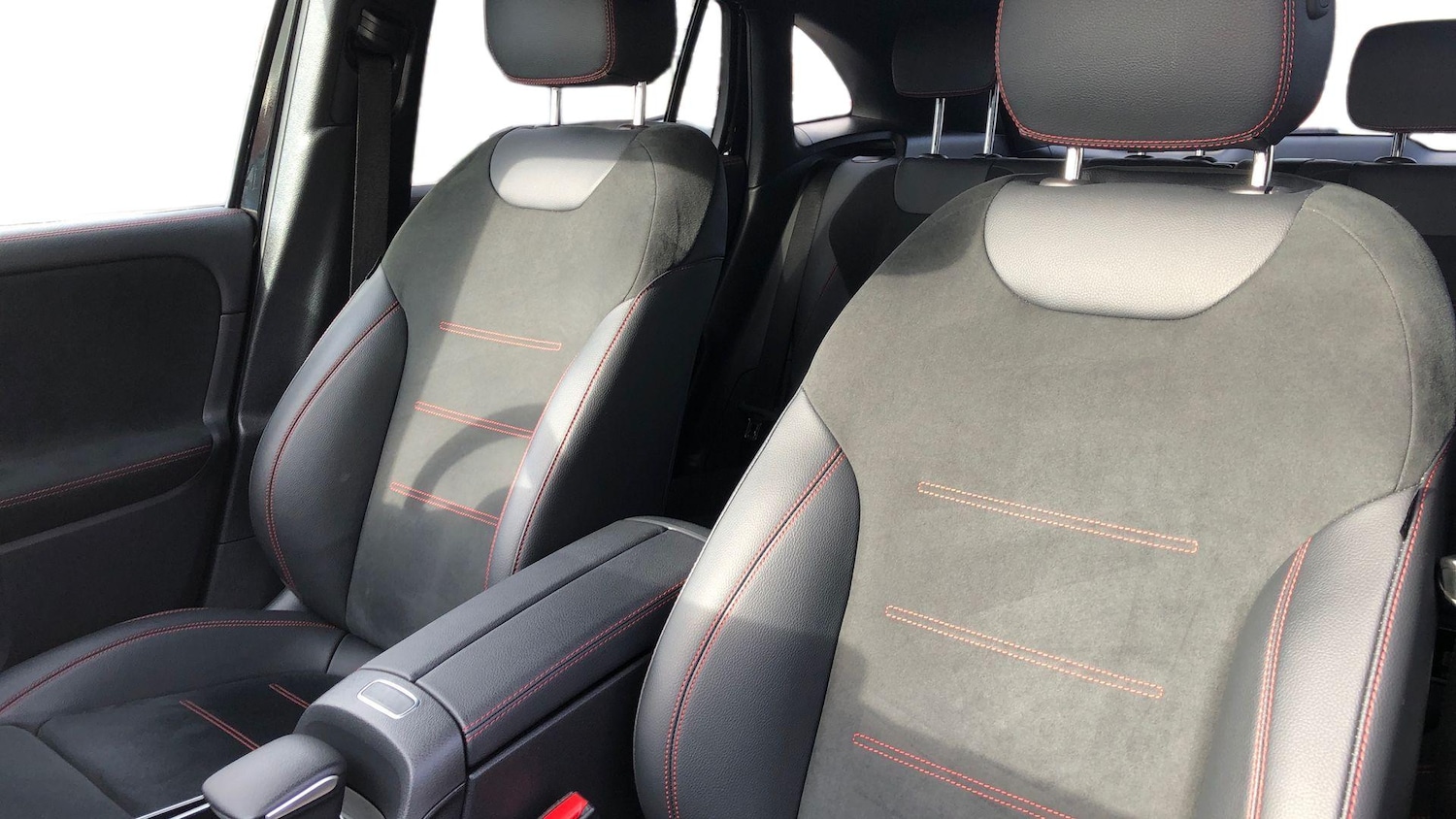 Used Mercedes-Benz GLA 2022 for sale - 76536972: Photo 11