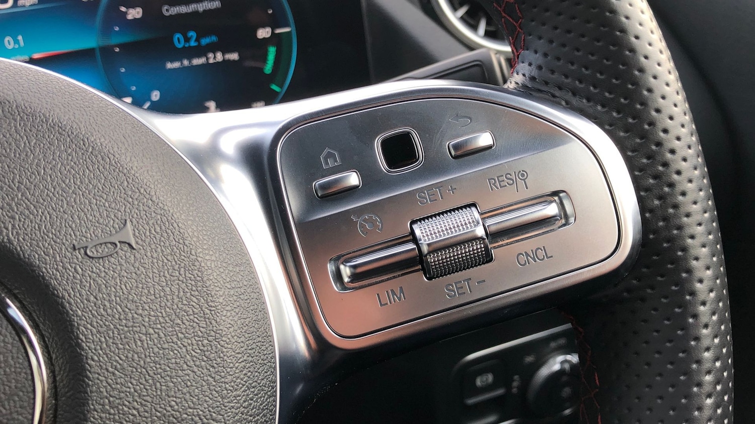 Used Mercedes-Benz GLA 2022 for sale - 76536972: Photo 23