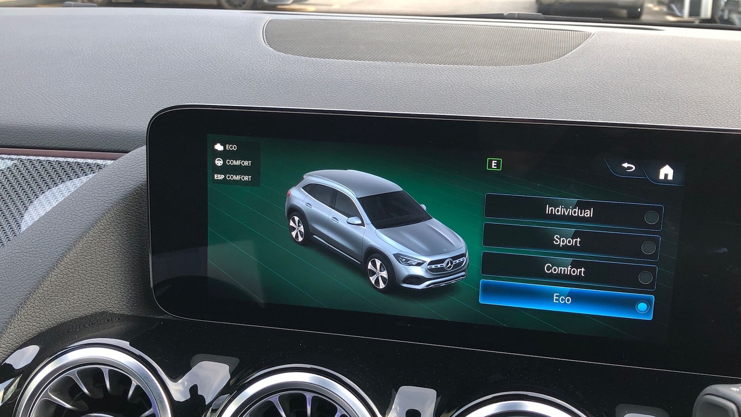 Used Mercedes-Benz GLA 2022 for sale - 76536972: Photo 36