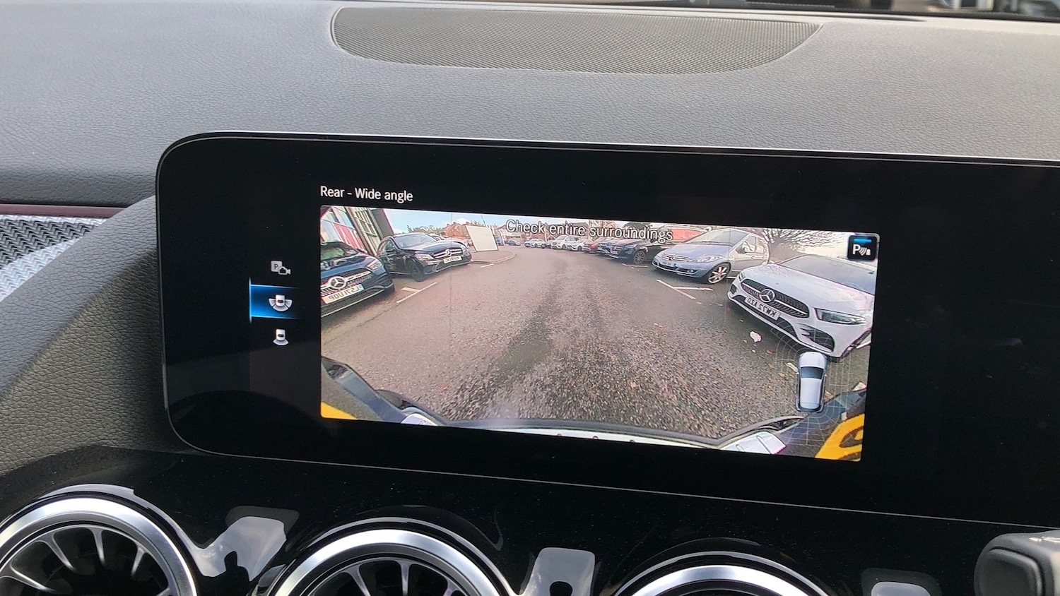 Used Mercedes-Benz GLA 2022 for sale - 76536972: Photo 38