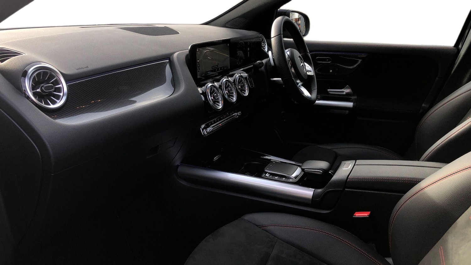 Used Mercedes-Benz GLA 2022 for sale - 76536972: Photo 8