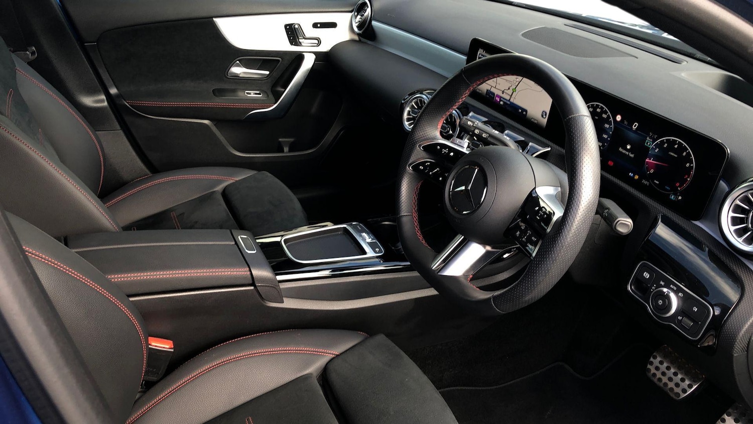 Used Mercedes-Benz A-Class 2023 for sale - 76413528: Photo 3