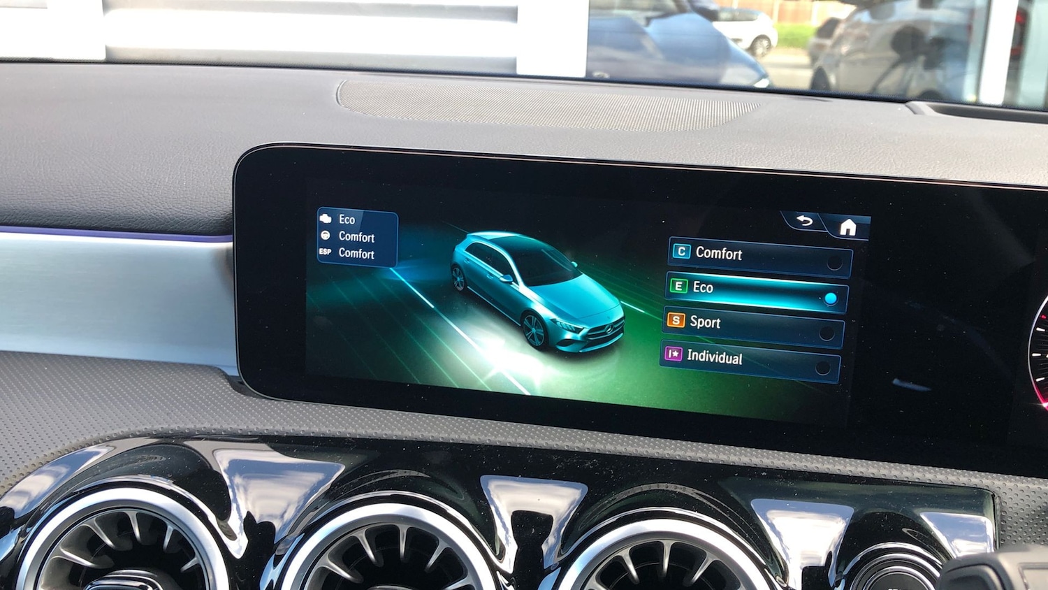 Used Mercedes-Benz A-Class 2023 for sale - 76413528: Photo 33