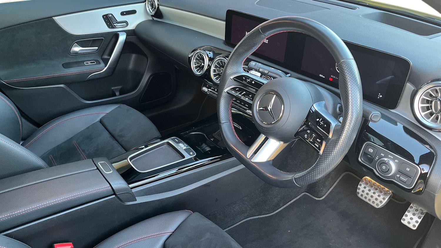 Used Mercedes-Benz A-Class 2024 for sale - 76707404: Photo 3