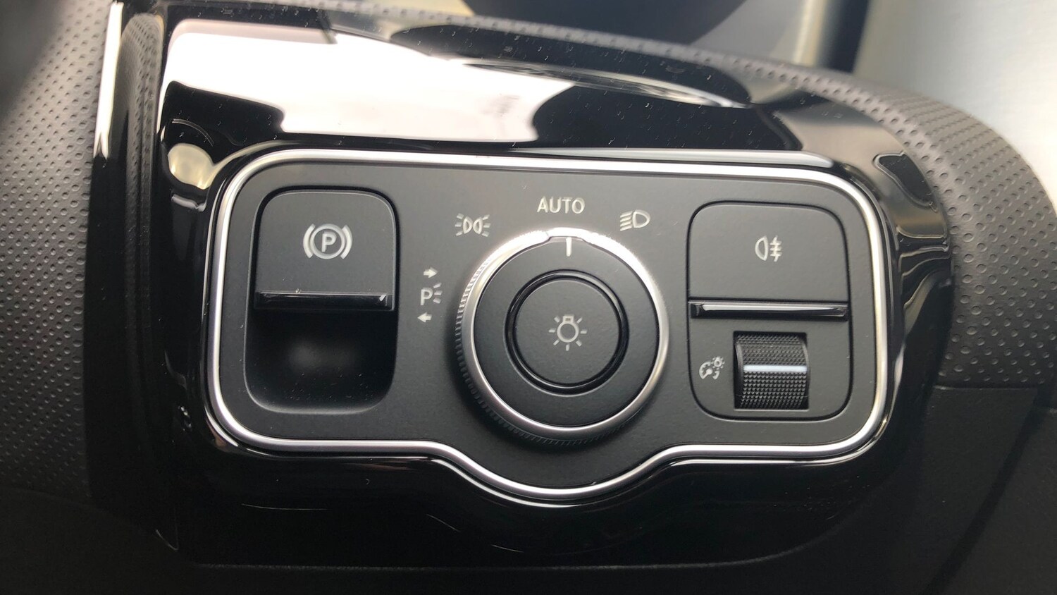 Used Mercedes-Benz CLA 2023 for sale - 76413485: Photo 27