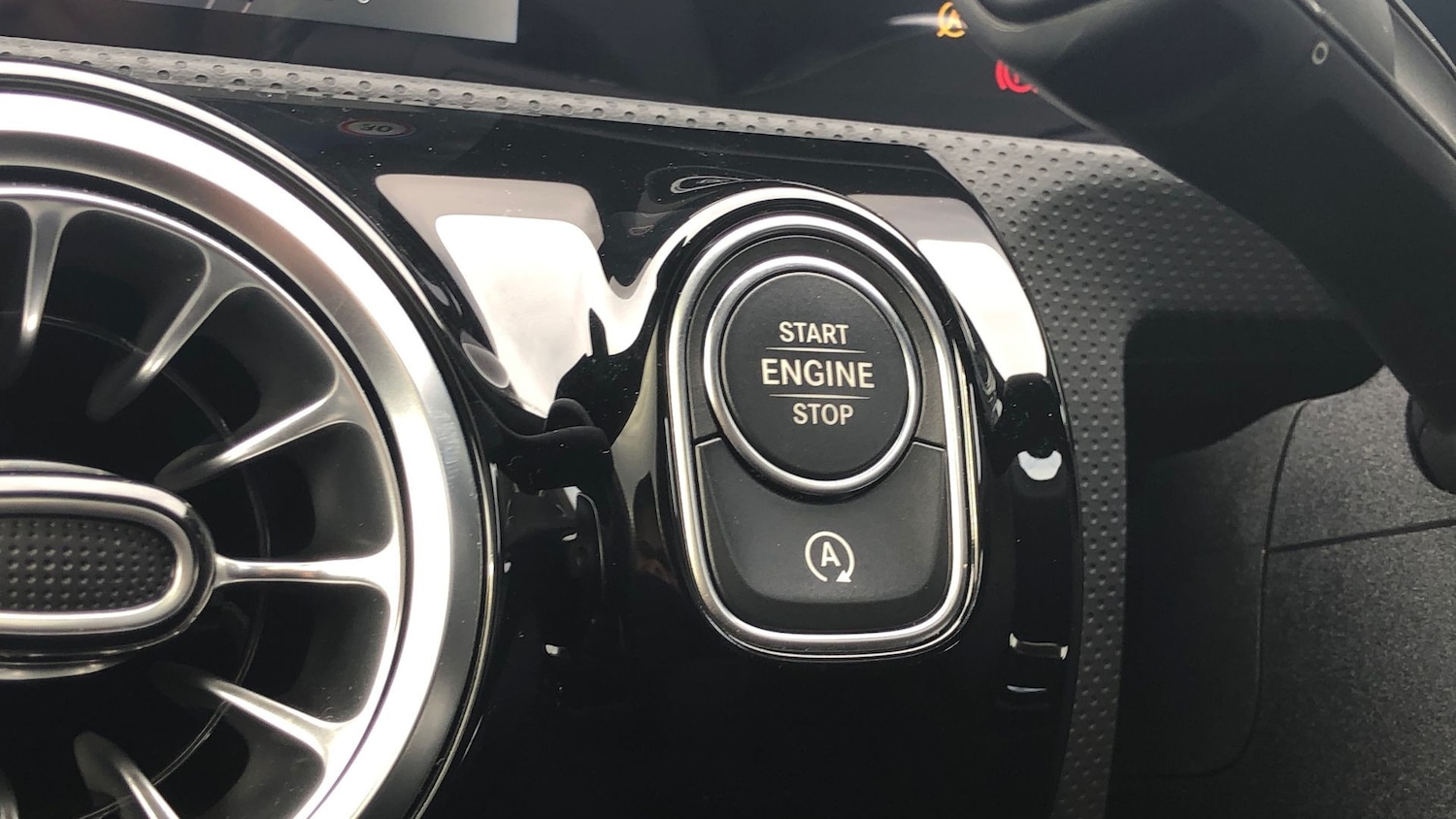 Used Mercedes-Benz CLA 2023 for sale - 76413485: Photo 30