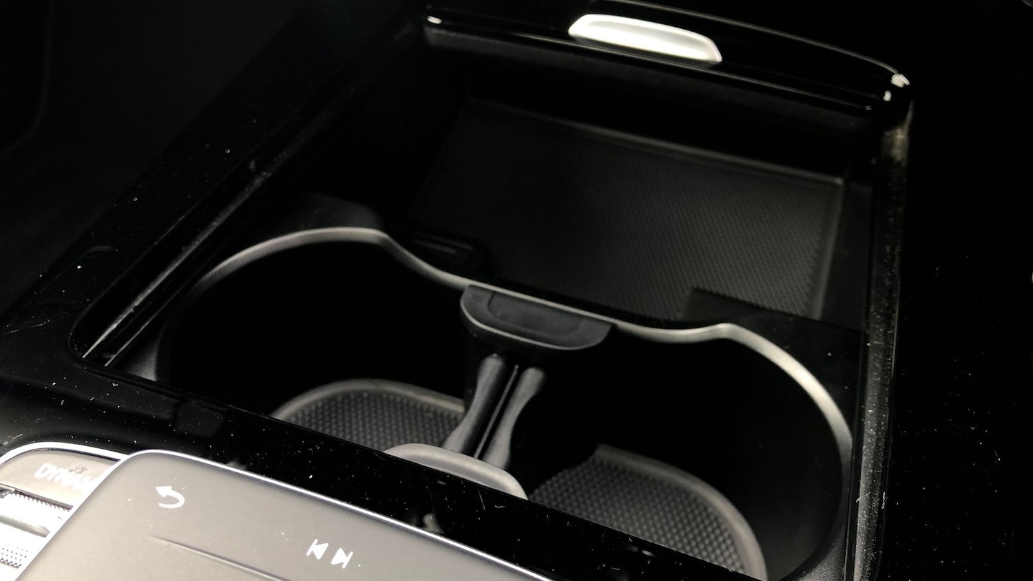 Used Mercedes-Benz CLA 2023 for sale - 76413485: Photo 32