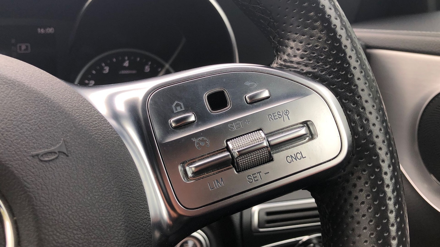 Used Mercedes-Benz C Class 2019 for sale - 76413632: Photo 12