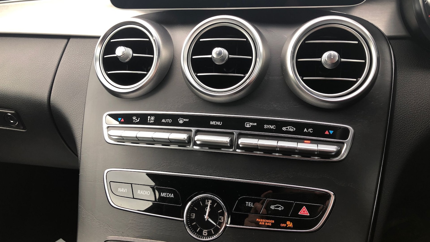 Used Mercedes-Benz C Class 2019 for sale - 76413632: Photo 19